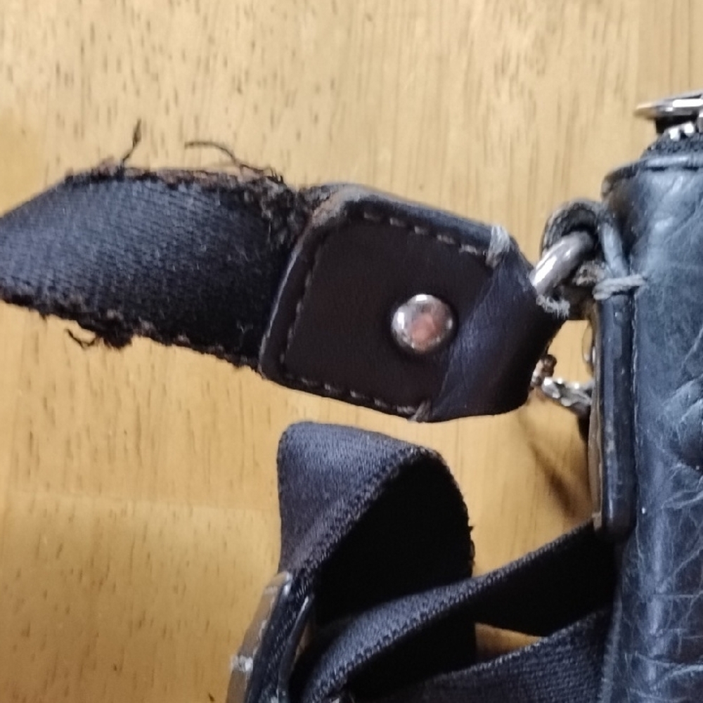 Coach Black Leather Men's Messenger Bag Rehab Condition - Picture 7 of 7